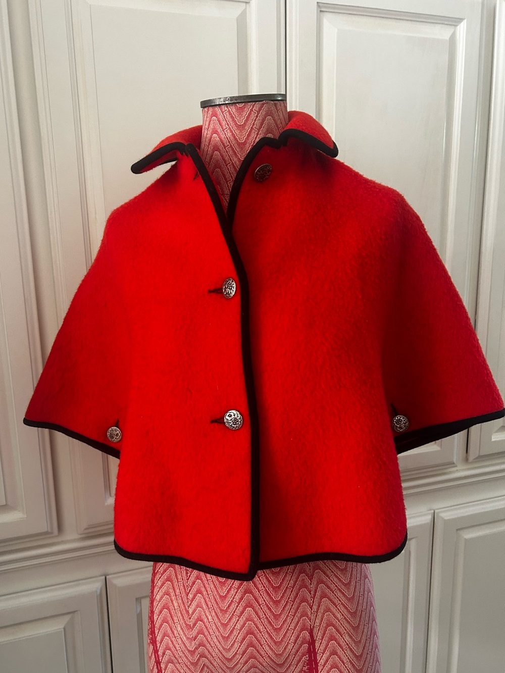 70s Vintage Wool Cape